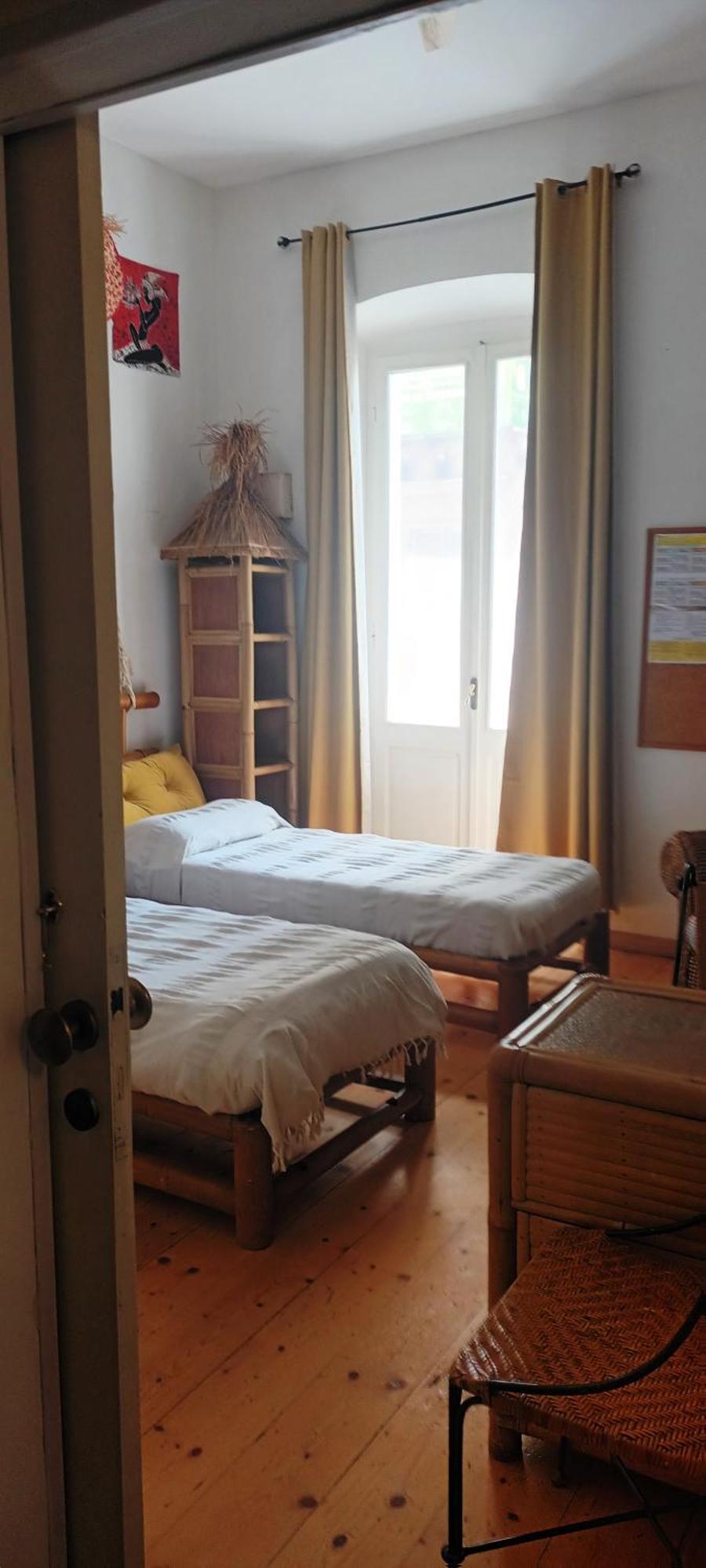 B&B Le Finestre Su Via Cavour Sassari Habitación foto